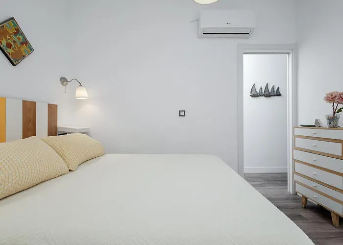 Historic Centre + Rooftop + Parking Apartman *