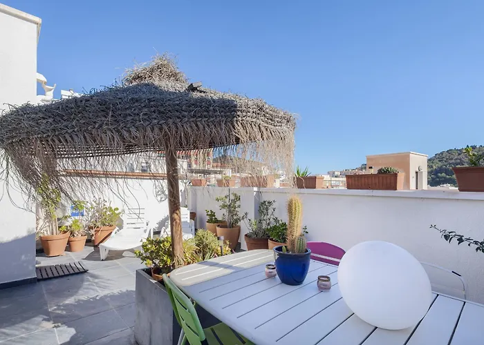 Historic Centre + Rooftop + Parking * Málaga